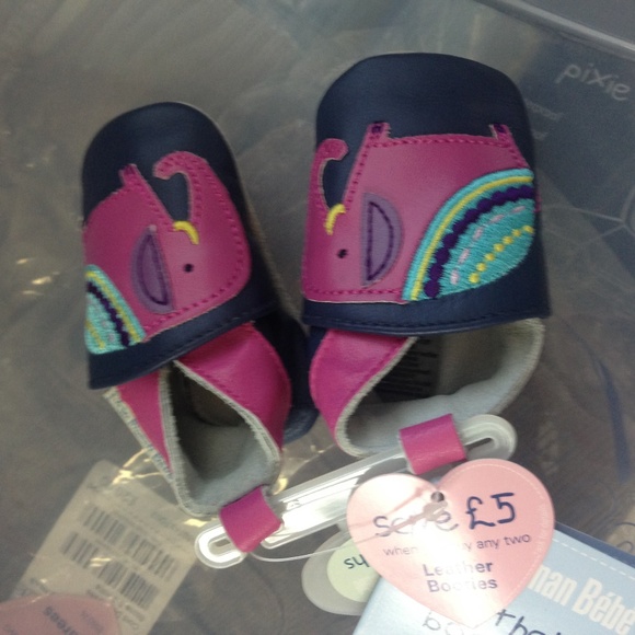 jojo maman sandals